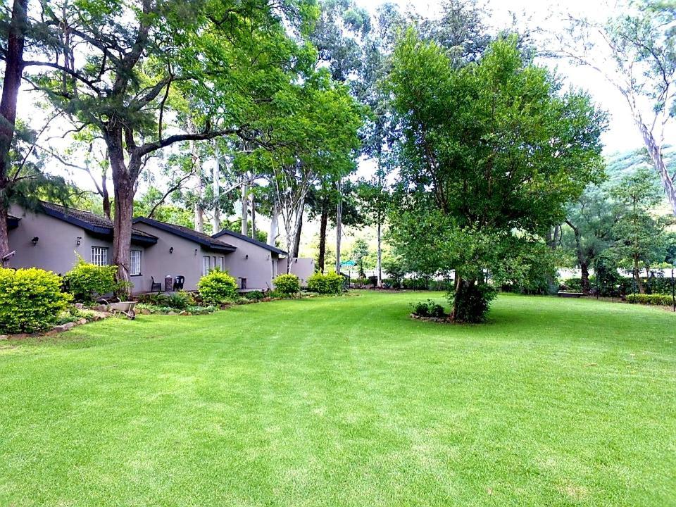 Wayside Lodge ووترفال بوفن المظهر الخارجي الصورة
