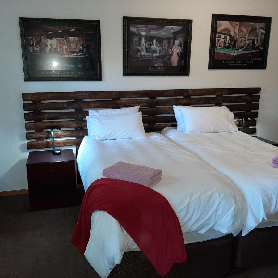 Wayside Lodge ووترفال بوفن المظهر الخارجي الصورة